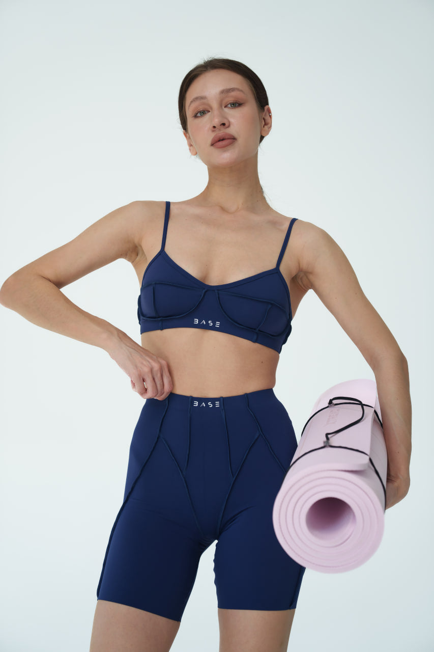Zestaw treningowy Damskie Butterfly top z szortami niebieski