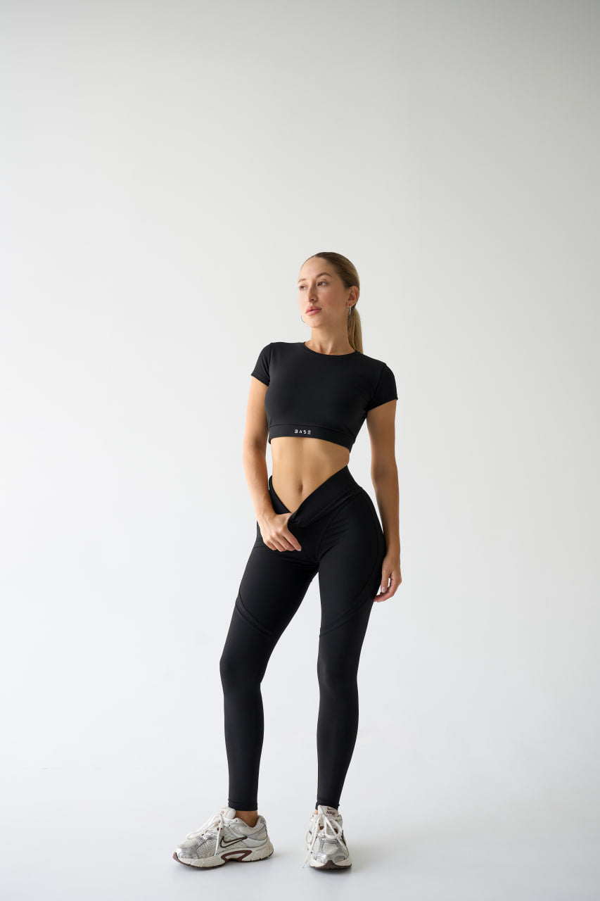 Zestaw treningowy Damskie Aura T-shirt czarny